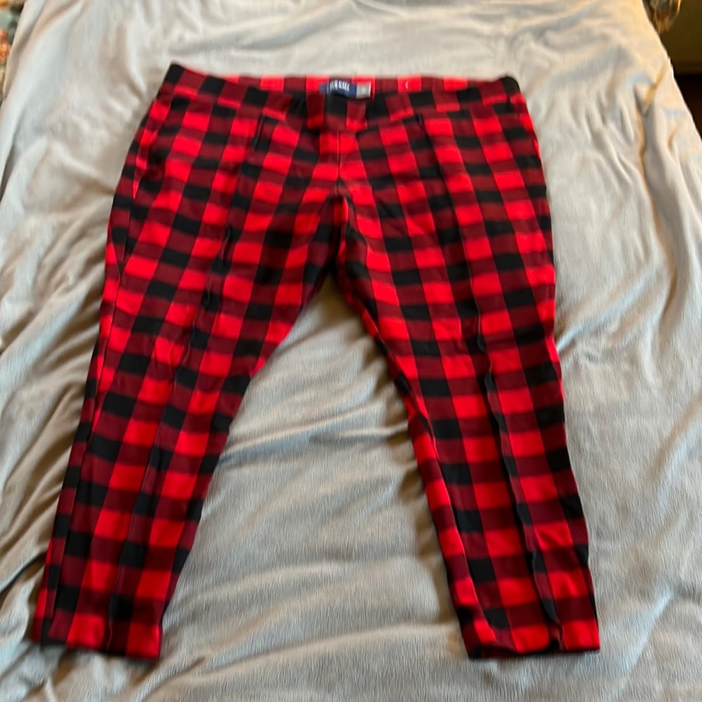 Creased Leggings Plus Size